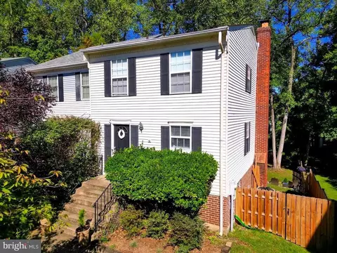 16 Mooring Point Ct, Annapolis, MD 21403