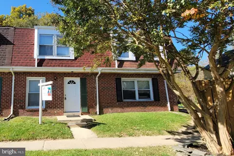 8583 Pioneer Dr, Severn, MD 21144