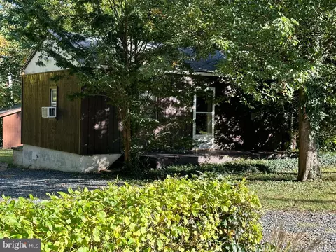 869 Dogwood Trl, Crownsville, MD 21032