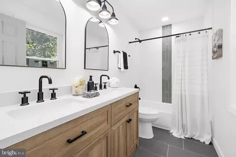Bath - 1206 Breitwert Ave, Odenton, MD 21113 photo 1 of 6