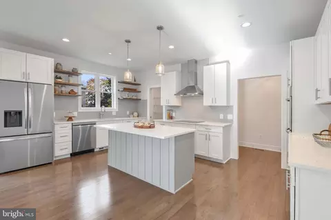 1127 Shore Dr, Edgewater, MD 21037 photo 8