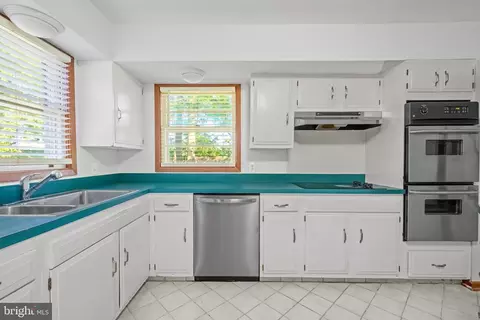 3311 Mulberry St, Edgewater, MD 21037 photo 10