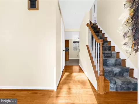 2904 Rockingham Ct, Pasadena, MD 21122 photo 3