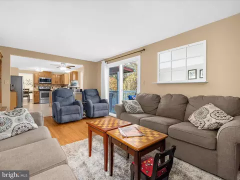 2904 Rockingham Ct, Pasadena, MD 21122 photo 18
