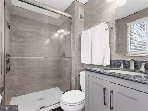 2904 Rockingham Ct, Pasadena, MD 21122 photo 25