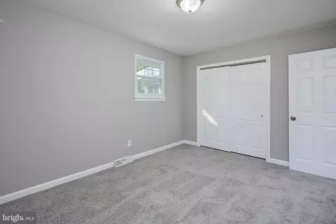 775 Woods Rd, Pasadena, MD 21122 photo 21
