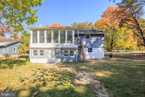 775 Woods Rd, Pasadena, MD 21122 photo 43