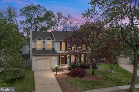 1825 Judicial Way, Crofton, MD 21114 photo 2