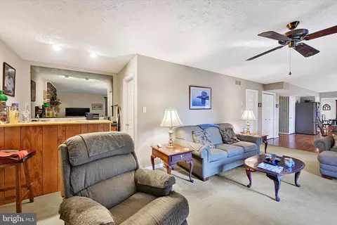 8394 Armstrong Dr, Pasadena, MD 21122 photo 20