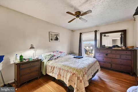 8394 Armstrong Dr, Pasadena, MD 21122 photo 30