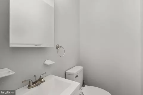 17 Carroll Rd, Pasadena, MD 21122 photo 21