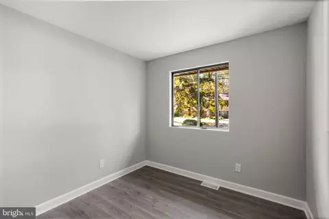 17 Carroll Rd, Pasadena, MD 21122 photo 26
