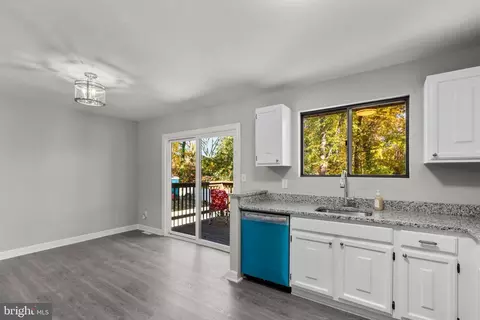 17 Carroll Rd, Pasadena, MD 21122 photo 15