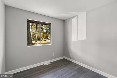 17 Carroll Rd, Pasadena, MD 21122 photo 27