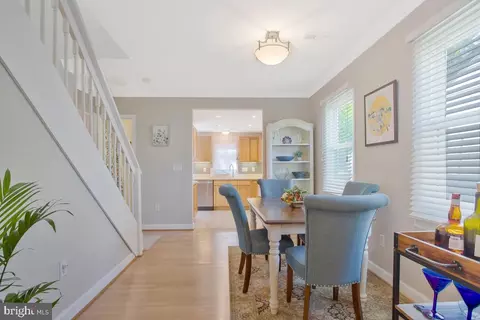 Dining - 215 Lakeview Ave, Edgewater, MD 21037 photo 1 of 2