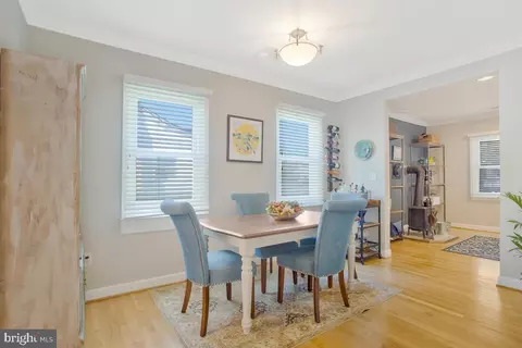 Dining - 215 Lakeview Ave, Edgewater, MD 21037 photo 2 of 2