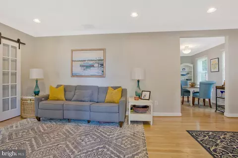 Other - 215 Lakeview Ave, Edgewater, MD 21037 photo 1 of 11
