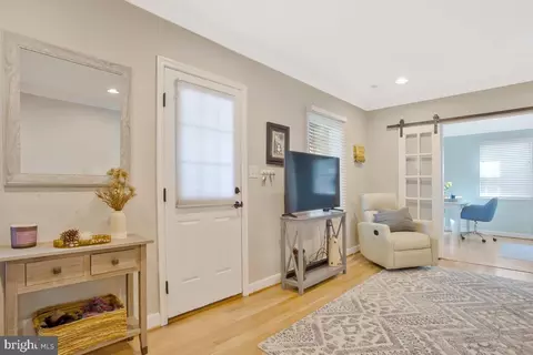 Other - 215 Lakeview Ave, Edgewater, MD 21037 photo 3 of 11