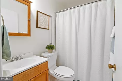 Bath - 1304 Hallock Dr, Odenton, MD 21113 photo 1 of 1