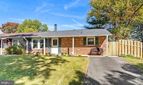 1304 Hallock Dr, Odenton, MD 21113
