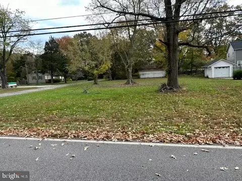 797 Masons Beach Rd, Deale, MD 20751