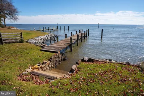 975 Bay Dr, Deale, MD 20751 photo 7