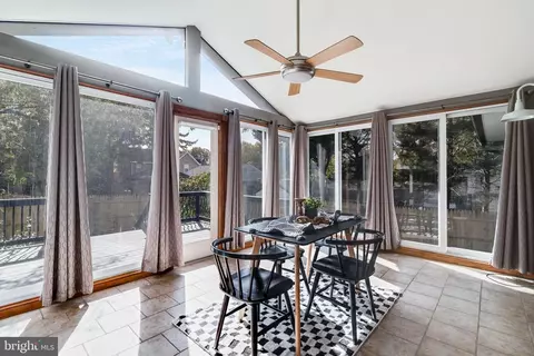 Exterior - 809 Hillside Ave, Edgewater, MD 21037 photo 6 of 10