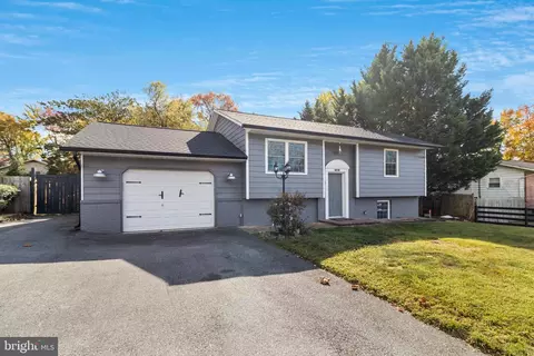 Exterior - 809 Hillside Ave, Edgewater, MD 21037 photo 5 of 10