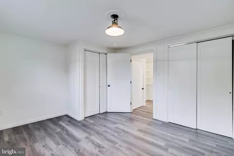 Bedroom - 809 Hillside Ave, Edgewater, MD 21037 photo 4 of 4