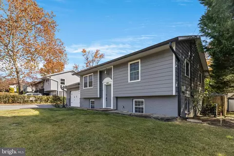 809 Hillside Ave, Edgewater, MD 21037
