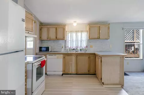 7810 Clark Rd #E15, Jessup, MD 20794 photo 6