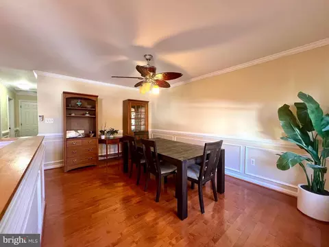 2523 228th St, Pasadena, MD 21122 photo 9