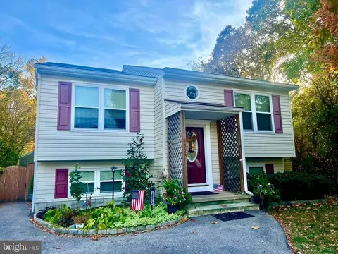 2523 228th St, Pasadena, MD 21122 photo 3