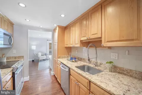 439 Colonial Ridge Ln, Arnold, MD 21012 photo 6