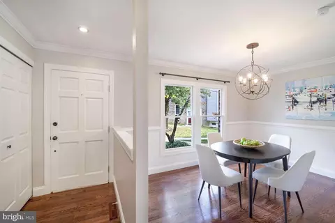 439 Colonial Ridge Ln, Arnold, MD 21012 photo 2