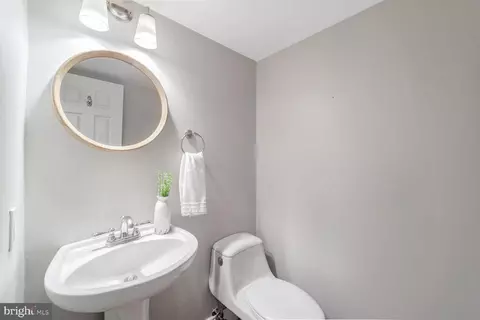 439 Colonial Ridge Ln, Arnold, MD 21012 photo 24