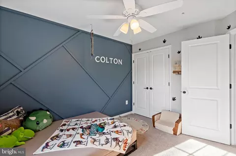Bedroom - 684 203rd St, Pasadena, MD 21122 photo 3 of 12