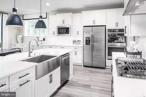 1522 Twinleaf Ln #ALL AGES, Odenton, MD 21113 photo 11