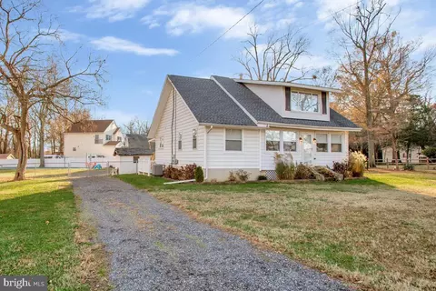 981 Nabbs Creek Rd, Glen Burnie, MD 21060