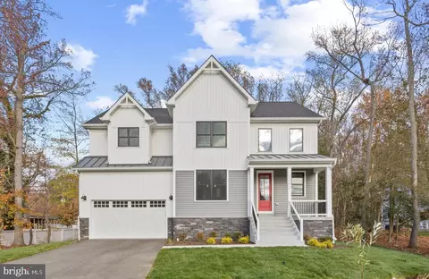 1402 Mccarter Ln, Edgewater, MD 21037