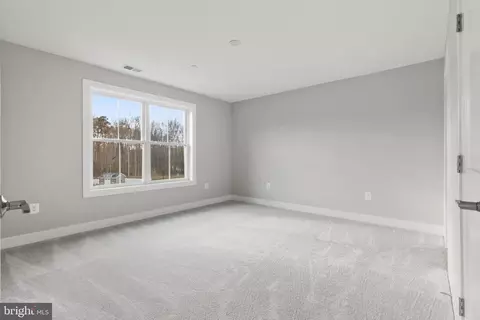 1402 Mccarter Ln, Edgewater, MD 21037 photo 18