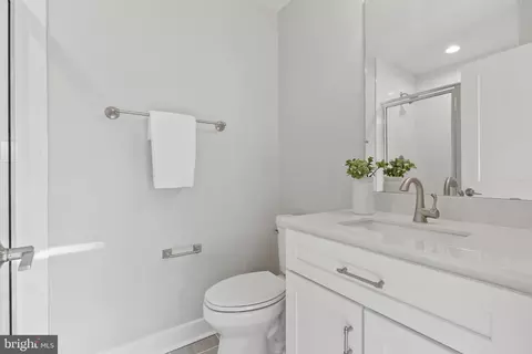 1402 Mccarter Ln, Edgewater, MD 21037 photo 19
