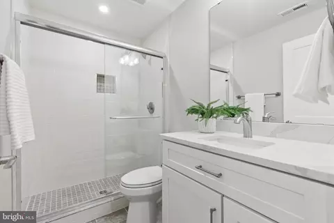 1402 Mccarter Ln, Edgewater, MD 21037 photo 26