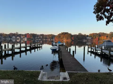 336 Riverside Dr, Pasadena, MD 21122 photo 3