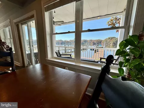 336 Riverside Dr, Pasadena, MD 21122 photo 16