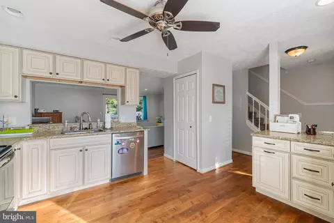 Kitchen - 3460 Marble Arch Dr, Pasadena, MD 21122 photo 2 of 3
