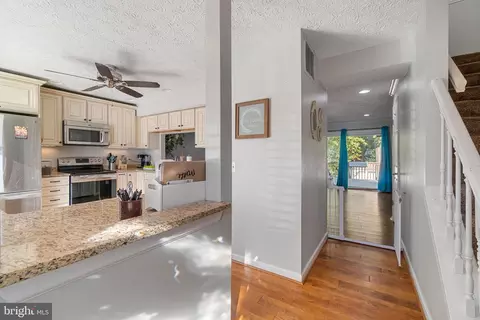 Entry Way - 3460 Marble Arch Dr, Pasadena, MD 21122 photo 1 of 3