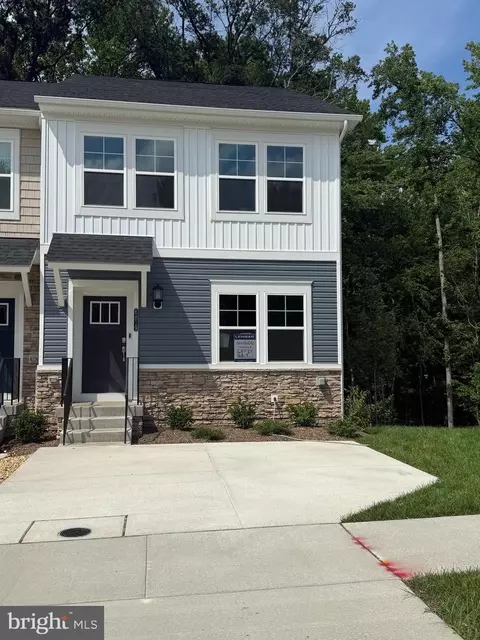 6819 Winterhill Ln, Glen Burnie, MD 21060