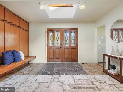 1422 Oak Bluff Rd, Edgewater, MD 21037 photo 2
