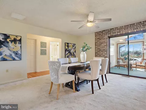 1422 Oak Bluff Rd, Edgewater, MD 21037 photo 8